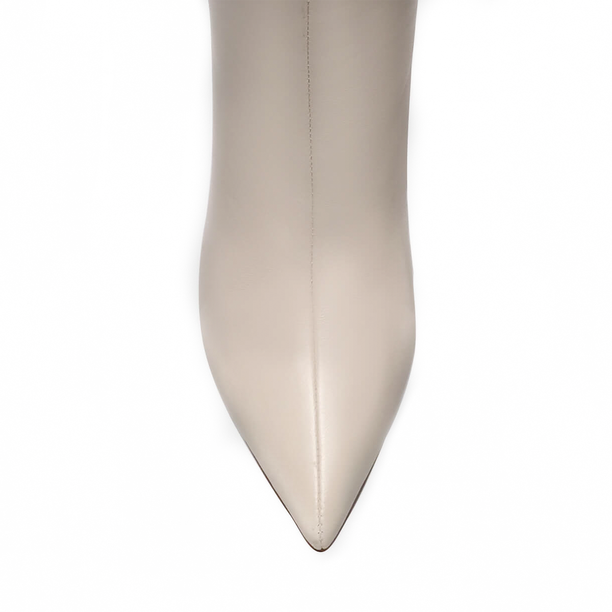 Tizza ustidagi etiklar